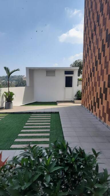 Apartamento Gangothri Thiruvananthapuram Exterior foto
